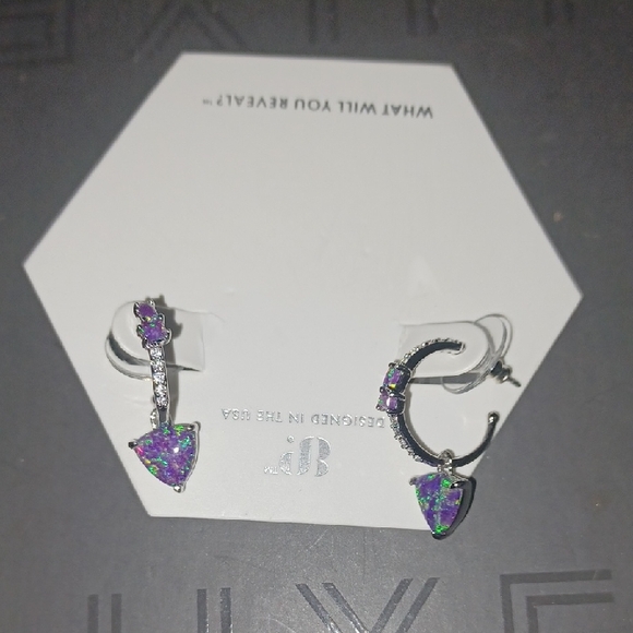 AB Silver and Purple Triangle Earrings - Picture 1 of 1